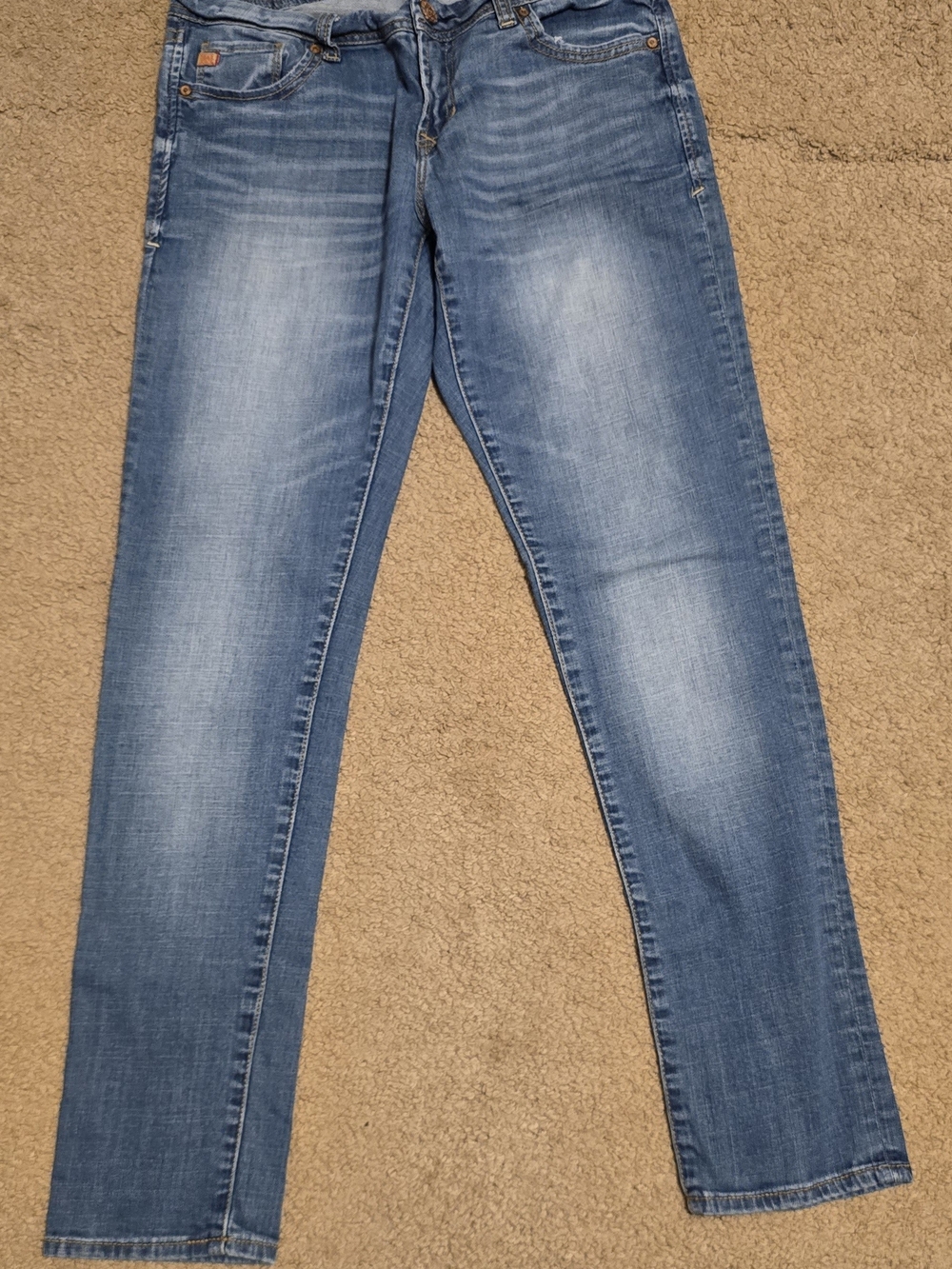 Classic Women's Light Blue Slim Jeans